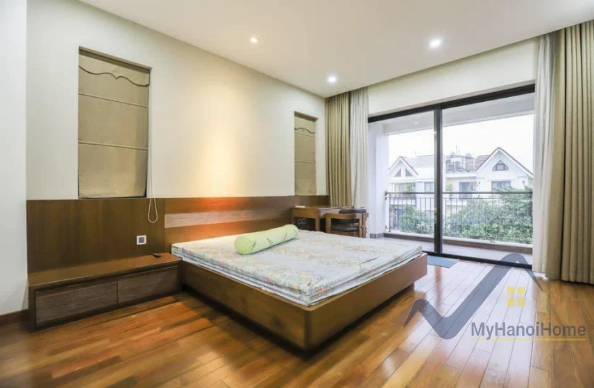 Xem ảnh 16: Ảnh 16: Biệt thự đơn lập cho thuê Vinhomes Riverside full nội thất