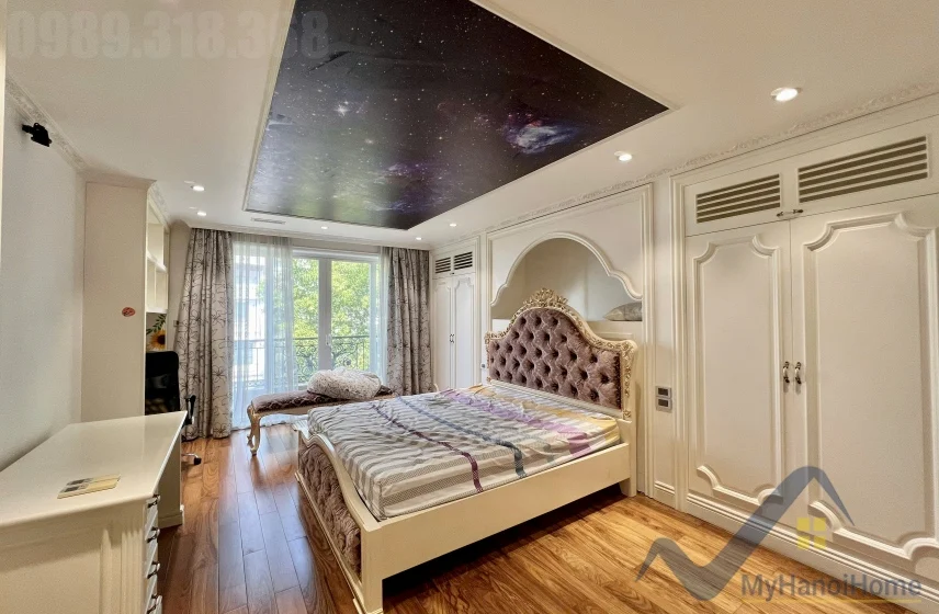 Xem ảnh 12: Ảnh 12: Biệt thự đơn lập cho thuê Vinhomes Riverside, thang máy, vườn rộng