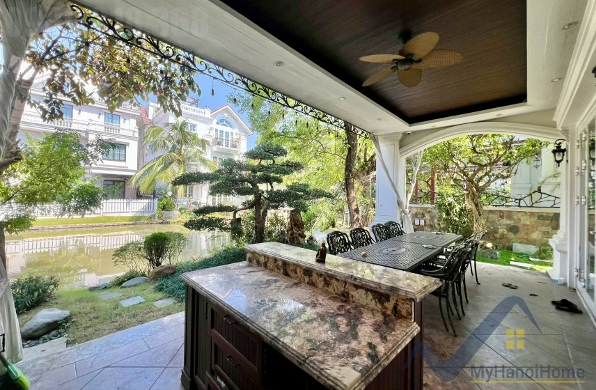 Xem ảnh 26: Ảnh 26: Biệt thự đơn lập cho thuê Vinhomes Riverside, thang máy, vườn rộng