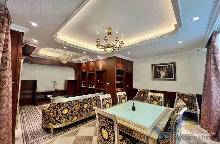 Xem ảnh 28: Ảnh 28: Biệt thự đơn lập cho thuê Vinhomes Riverside, thang máy, vườn rộng