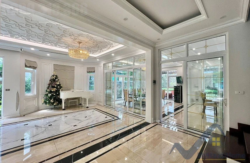 Xem ảnh 27: Ảnh 27: Biệt thự đơn lập cho thuê Vinhomes The Harmony nội thất hiện đại