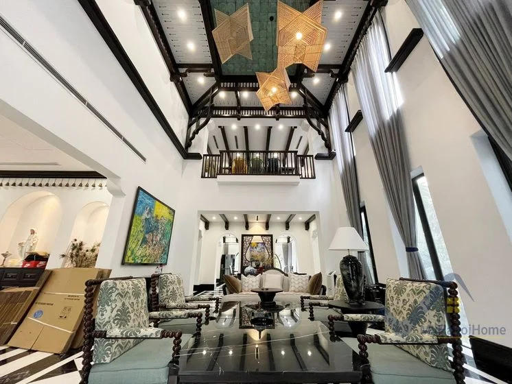 Xem ảnh 2: Ảnh 2: Biệt thự đơn lập Hoa Phượng Vinhomes Riverside Long Biên full đồ