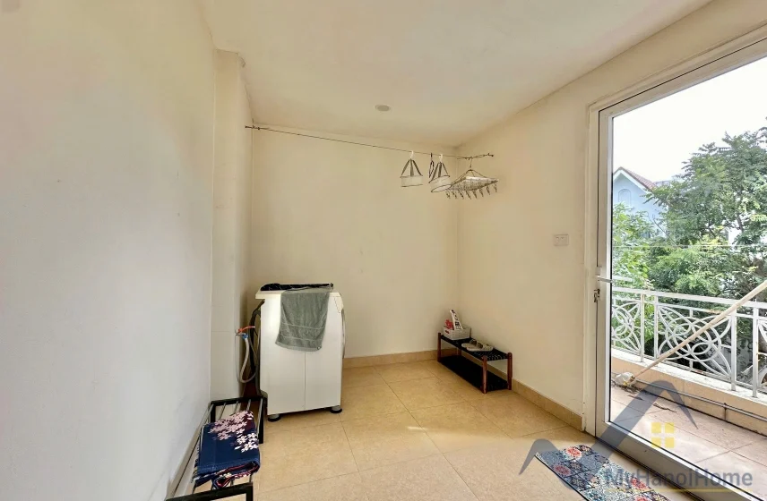 Xem ảnh 3: Ảnh 3: Biệt thự đơn lập nhỏ Vinhomes Riverside cho thuê gần BIS