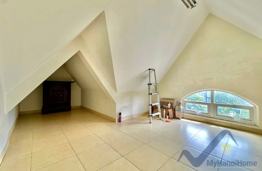 Xem ảnh 9: Ảnh 9: Biệt thự đơn lập nhỏ Vinhomes Riverside cho thuê gần BIS