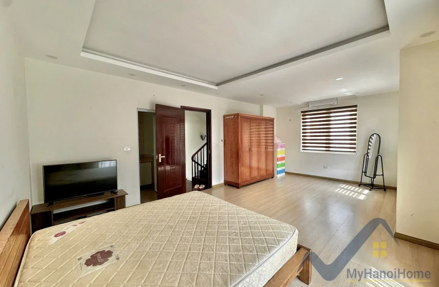 Xem ảnh 13: Ảnh 13: Biệt thự đơn lập nhỏ Vinhomes Riverside cho thuê gần BIS