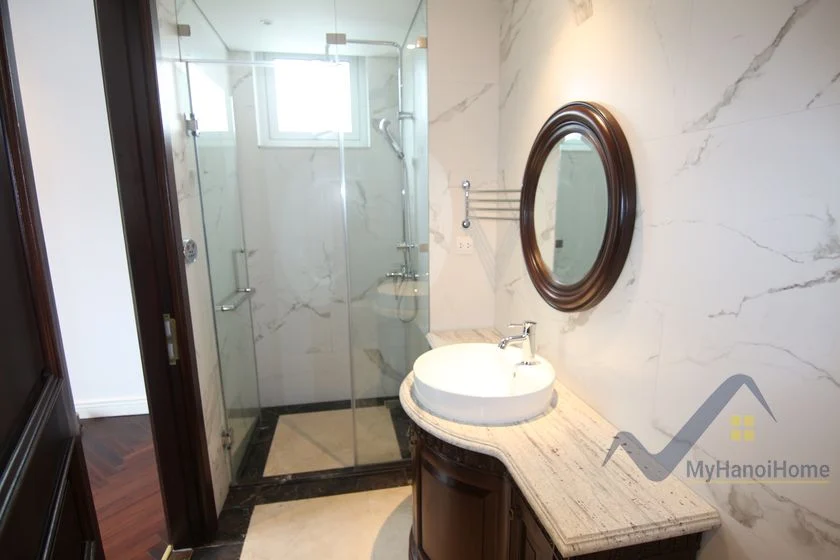 Xem ảnh 12: Ảnh 12: Biệt thự đơn lập rất rộng Vinhomes Riverside cho thuê mới