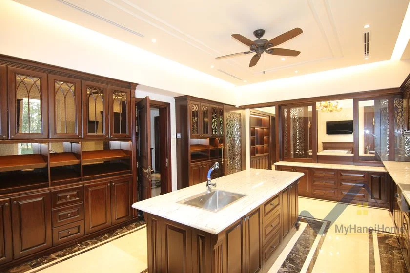Xem ảnh 27: Ảnh 27: Biệt thự đơn lập rất rộng Vinhomes Riverside cho thuê mới
