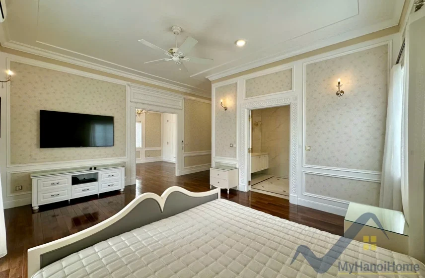 Xem ảnh 15: Ảnh 15: Biệt thự đơn lập siêu rộng Vinhomes Riverside cho thuê