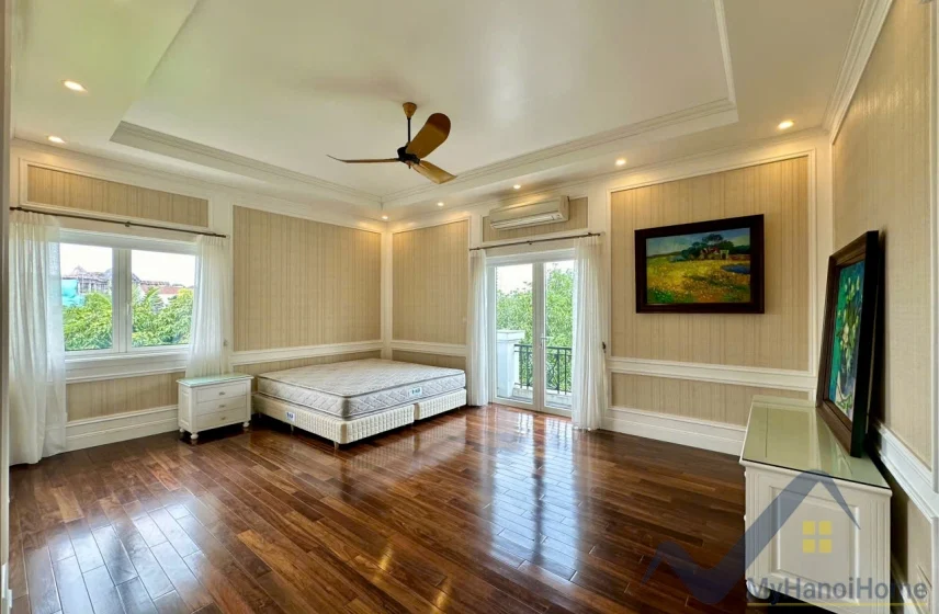 Xem ảnh 25: Ảnh 25: Biệt thự đơn lập siêu rộng Vinhomes Riverside cho thuê
