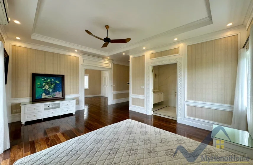 Xem ảnh 26: Ảnh 26: Biệt thự đơn lập siêu rộng Vinhomes Riverside cho thuê