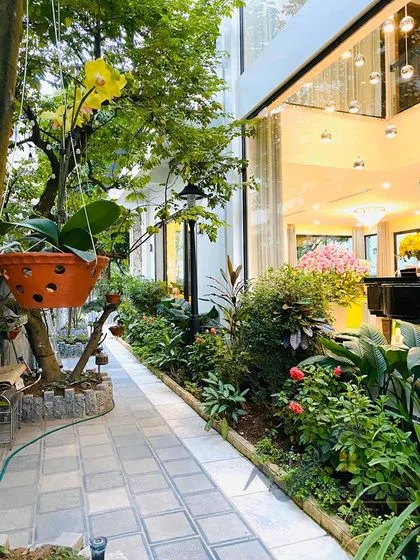 Xem ảnh 3: Ảnh 3: Biệt thự đơn lập Vinhomes Riverside cần bán, đã hoàn thiện nội thất