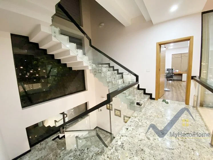 Xem ảnh 6: Ảnh 6: Biệt thự đơn lập Vinhomes Riverside cần bán, đã hoàn thiện nội thất