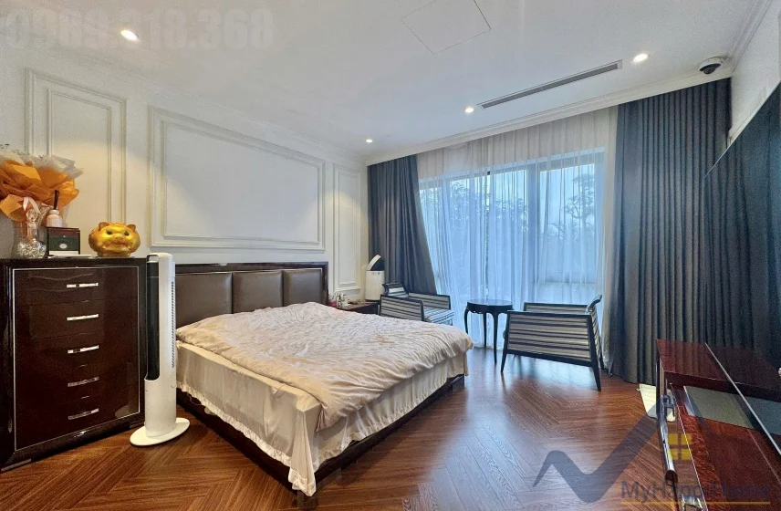 Xem ảnh 16: Ảnh 16: Biệt thự đơn lập Vinhomes Riverside cho thuê, đủ nội thất, gần BIS