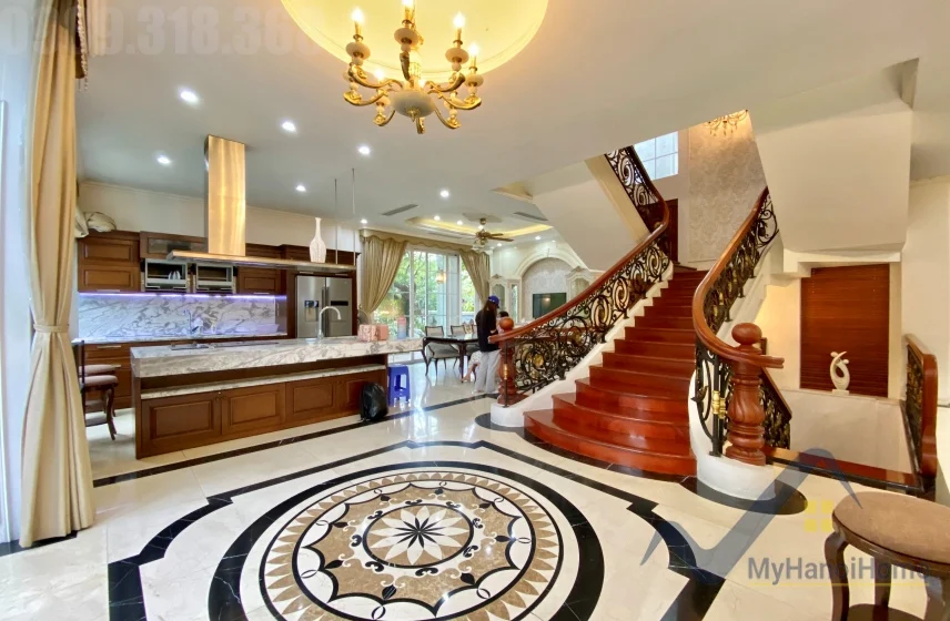 Xem ảnh 22: Ảnh 22: Biệt thự đơn lập Vinhomes Riverside cho thuê sân vườn rộng