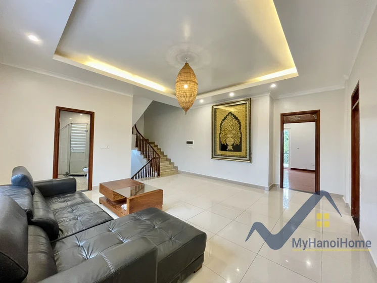 Xem ảnh 13: Ảnh 13: Biệt thự đơn lập Vinhomes Riverside cho thuê trang bị đủ đồ