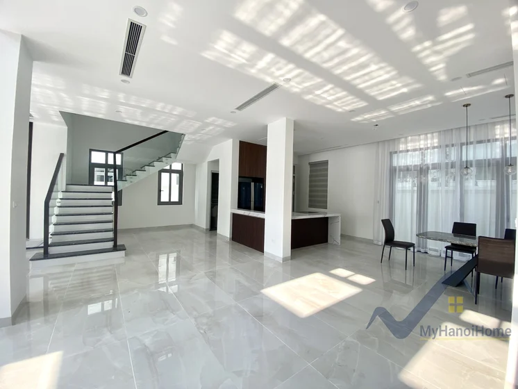 Xem ảnh 24: Ảnh 24: Biệt thự đơn lập Vinhomes The Harmony cạnh Hồ điều hòa