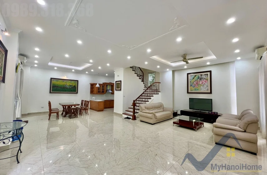 Xem ảnh 2: Ảnh 2: Biệt thự đủ đồ cho thuê tại Hoa Phượng Vinhomes Riverside