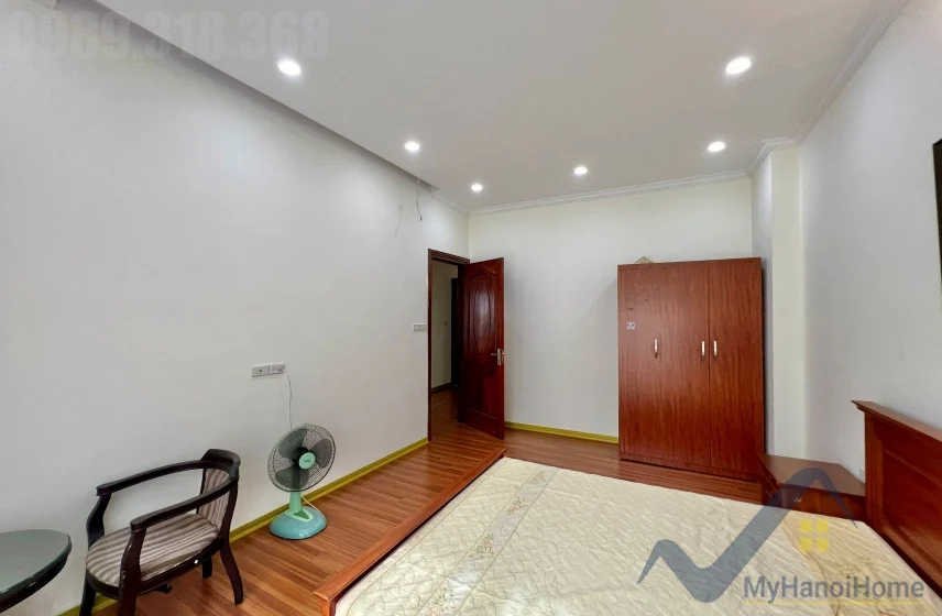 Xem ảnh 3: Ảnh 3: Biệt thự đủ đồ cho thuê tại Hoa Phượng Vinhomes Riverside