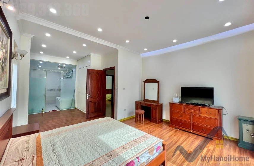 Xem ảnh 5: Ảnh 5: Biệt thự đủ đồ cho thuê tại Hoa Phượng Vinhomes Riverside