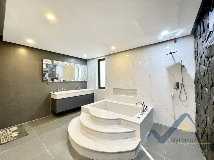 Xem ảnh 14: Ảnh 14: Biệt thự full đồ Vinhome Riverside 4 phòng ngủ có bể bơi cho thuê