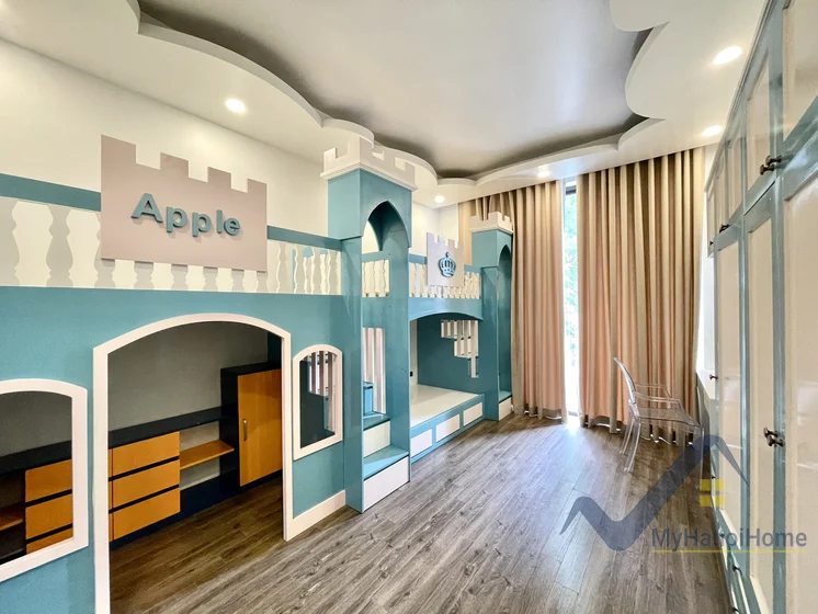 Xem ảnh 21: Ảnh 21: Biệt thự full đồ Vinhome Riverside 4 phòng ngủ có bể bơi cho thuê