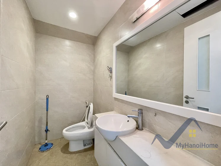 Xem ảnh 15: Ảnh 15: Biệt thự Hoa Phượng Vinhomes Riverside cho thuê 4PN đủ đồ