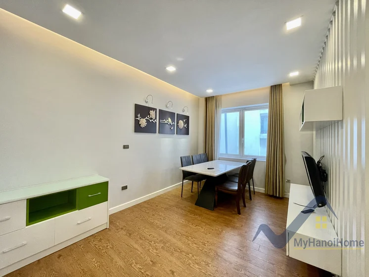 Xem ảnh 21: Ảnh 21: Biệt thự Hoa Phượng Vinhomes Riverside cho thuê 4PN đủ đồ
