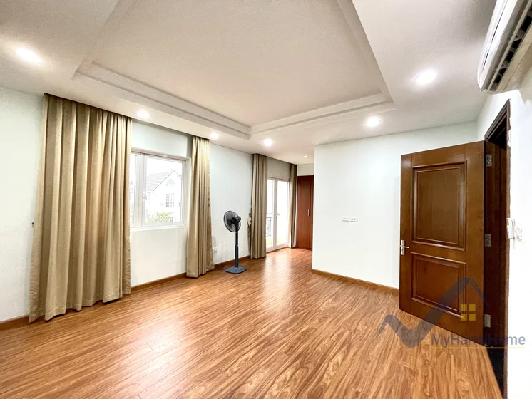 Xem ảnh 8: Ảnh 8: Biệt thự Hoa Sữa cho thuê tại Vinhomes Riverside gần BIS