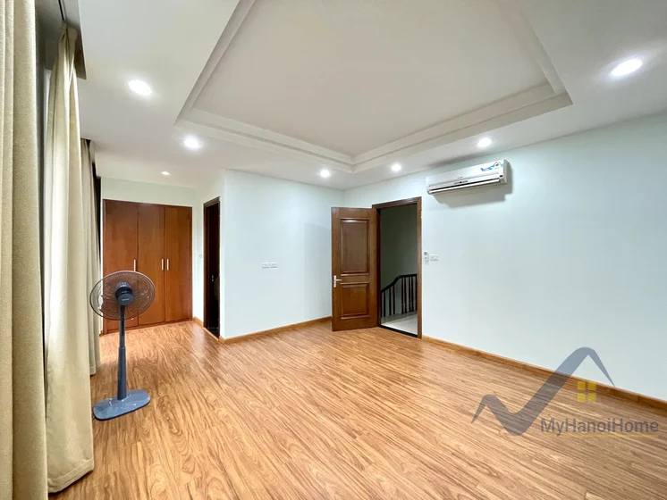 Xem ảnh 9: Ảnh 9: Biệt thự Hoa Sữa cho thuê tại Vinhomes Riverside gần BIS
