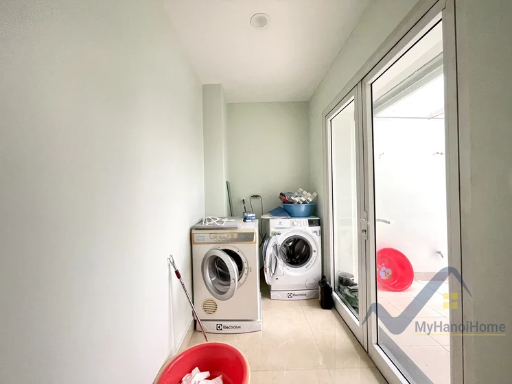 Xem ảnh 11: Ảnh 11: Biệt thự Hoa Sữa cho thuê tại Vinhomes Riverside gần BIS
