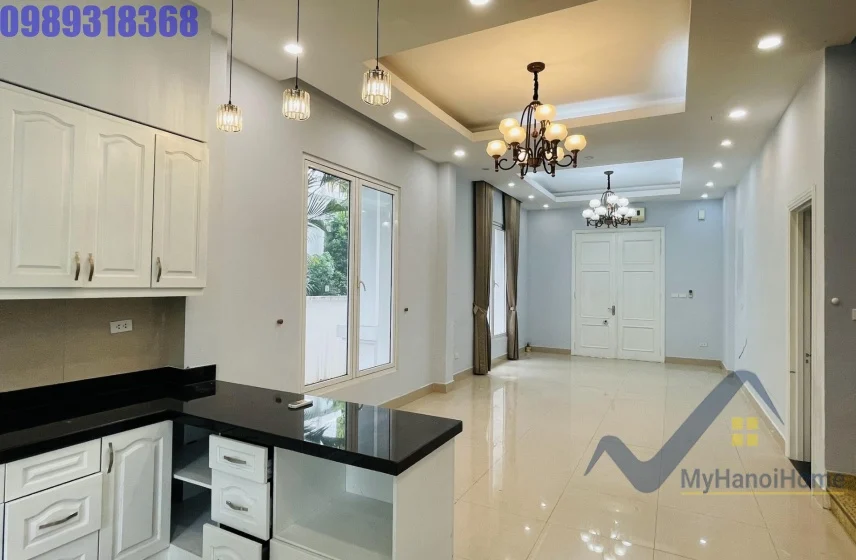 Xem ảnh 6: Ảnh 6: Biệt thự Hoa Sữa cho thuê Vinhomes Riverside đồ cơ bản