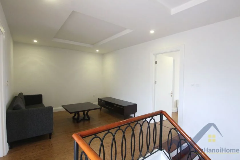 Xem ảnh 14: Ảnh 14: Biệt Thự Hoa Sữa Vinhomes Riverside 4 phòng ngủ full nội thất