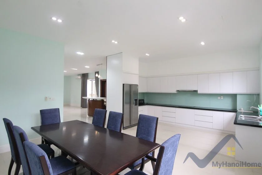 Xem ảnh 20: Ảnh 20: Biệt Thự Hoa Sữa Vinhomes Riverside 4 phòng ngủ full nội thất