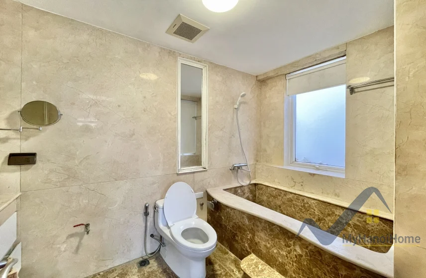 Xem ảnh 17: Ảnh 17: Biệt thự không đồ Vinhomes Riverside cho thuê gần trường BIS