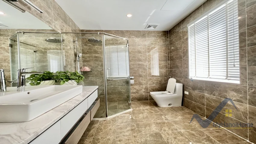 Xem ảnh 6: Ảnh 6: Biệt thự liền kề khu Anh Đào Vinhomes Riverside cho thuê full đồ