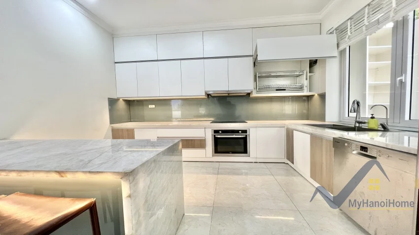 Xem ảnh 20: Ảnh 20: Biệt thự liền kề khu Anh Đào Vinhomes Riverside cho thuê full đồ