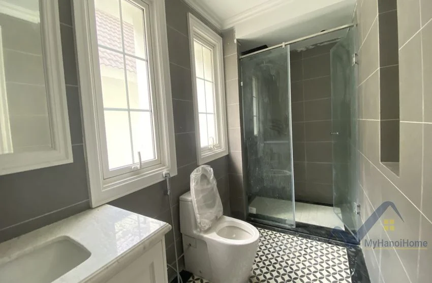 Xem ảnh 10: Ảnh 10: Biệt thự song lập cho thuê ở Vinhomes Riverside, gần BIS