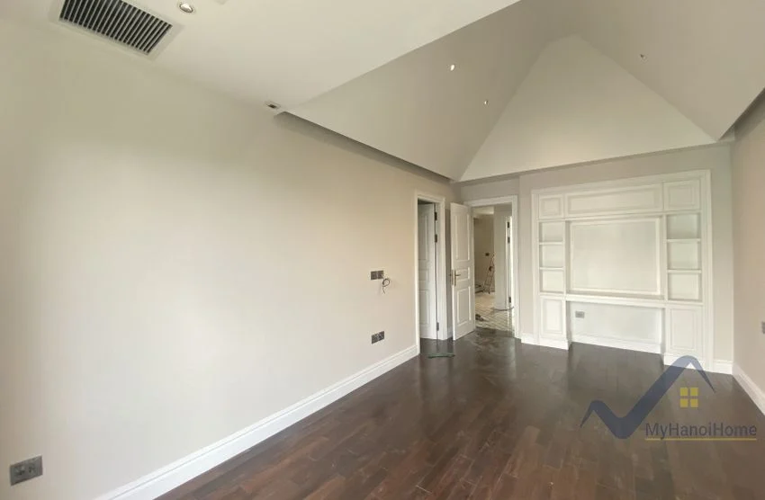 Xem ảnh 12: Ảnh 12: Biệt thự song lập cho thuê ở Vinhomes Riverside, gần BIS
