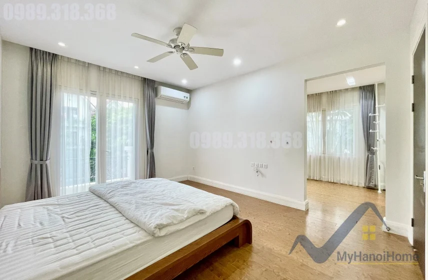Xem ảnh 5: Ảnh 5: Biệt thự song lập cho thuê Vinhomes Riverside, đủ đồ 4PN