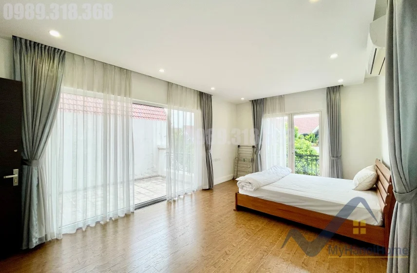 Xem ảnh 10: Ảnh 10: Biệt thự song lập cho thuê Vinhomes Riverside, đủ đồ 4PN