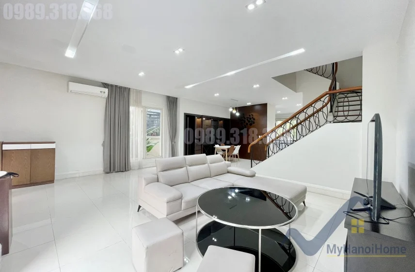 Xem ảnh 13: Ảnh 13: Biệt thự song lập cho thuê Vinhomes Riverside, đủ đồ 4PN