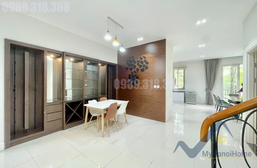 Xem ảnh 16: Ảnh 16: Biệt thự song lập cho thuê Vinhomes Riverside, đủ đồ 4PN