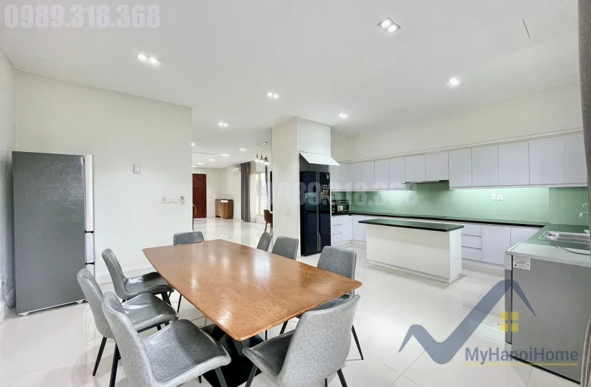 Xem ảnh 17: Ảnh 17: Biệt thự song lập cho thuê Vinhomes Riverside, đủ đồ 4PN