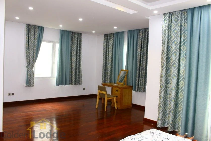 Xem ảnh 9: Ảnh 9: Biệt thự song lập cho thuê Vinhomes Riverside gần Almaz