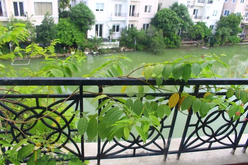 Xem ảnh 14: Ảnh 14: Biệt thự song lập cho thuê Vinhomes Riverside gần Almaz