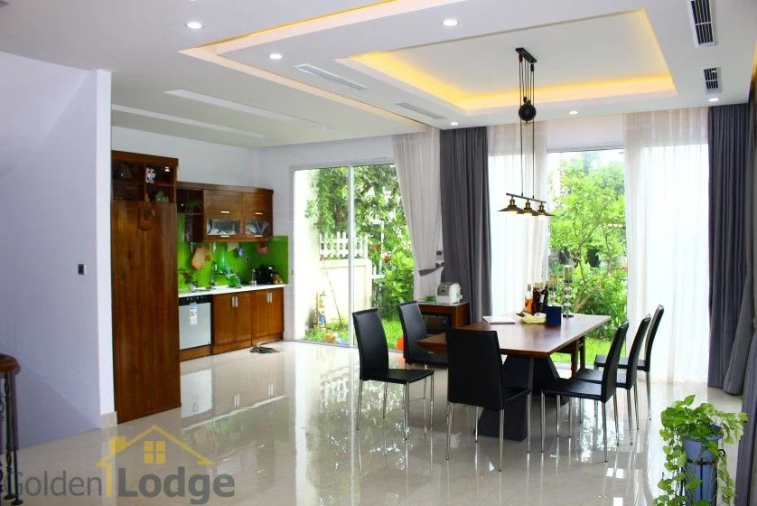 Xem ảnh 19: Ảnh 19: Biệt thự song lập cho thuê Vinhomes Riverside gần Almaz