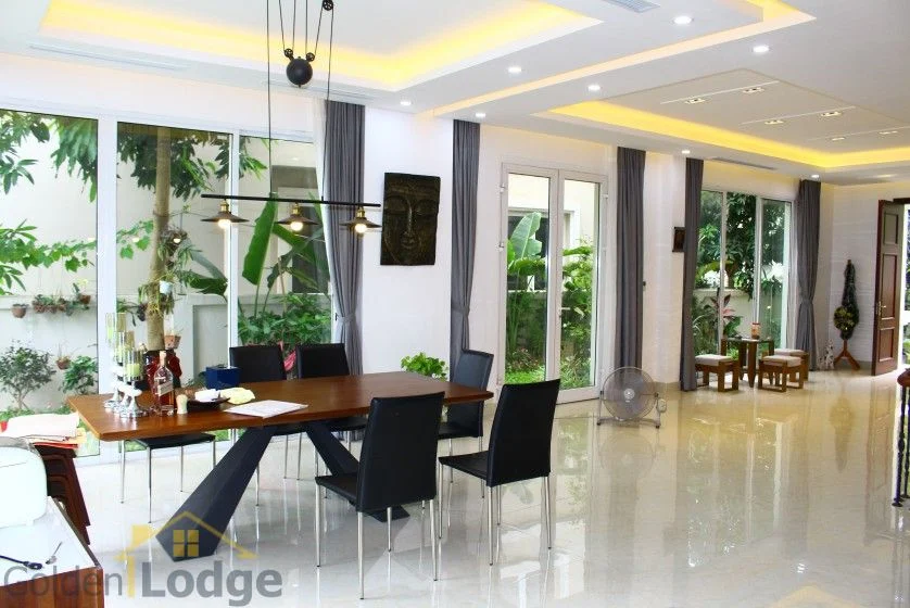 Xem ảnh 22: Ảnh 22: Biệt thự song lập cho thuê Vinhomes Riverside gần Almaz