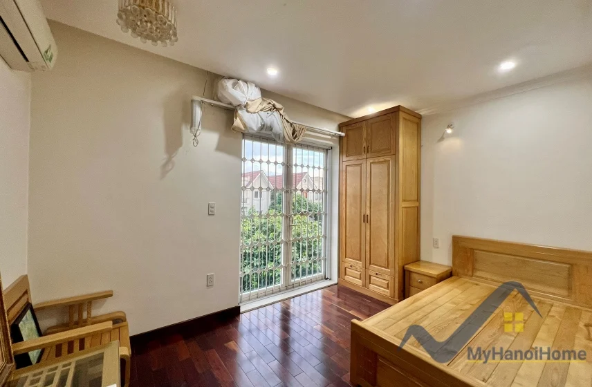 Xem ảnh 15: Ảnh 15: Biệt thự song lập có thang máy Vinhomes Riverside đủ đồ