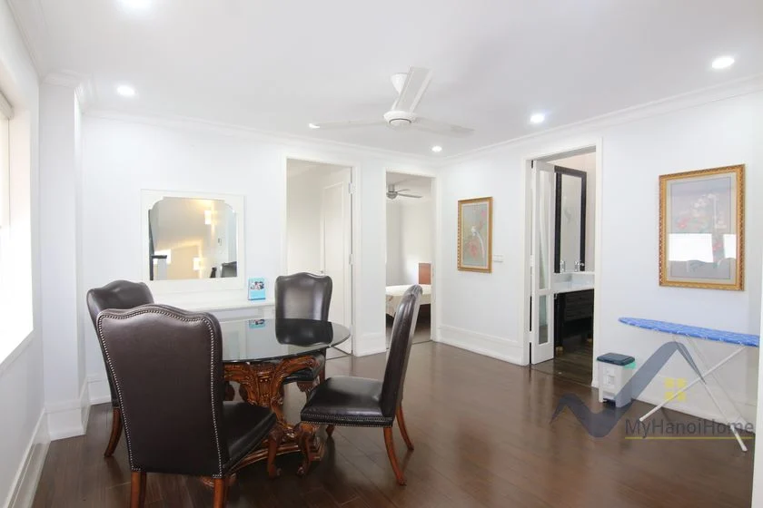 Xem ảnh 5: Ảnh 5: Biệt thự song lập gần sân Golf Vinhomes Riverside cho thuê