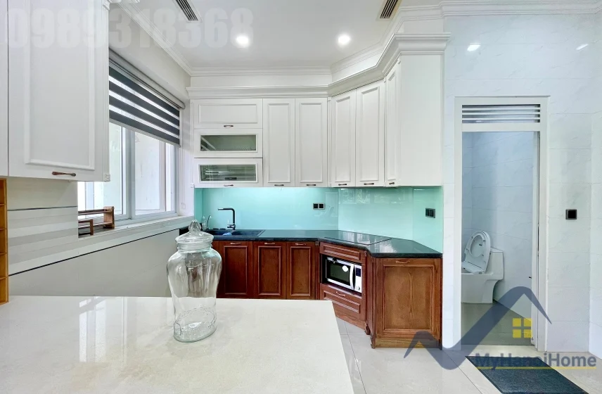 Xem ảnh 21: Ảnh 21: Biệt thự song lập Vinhome Riverside đủ đồ có thang máy cho thuê